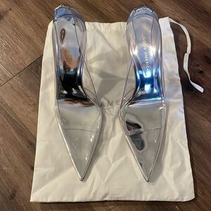 Good American Cinderella Glass Pump